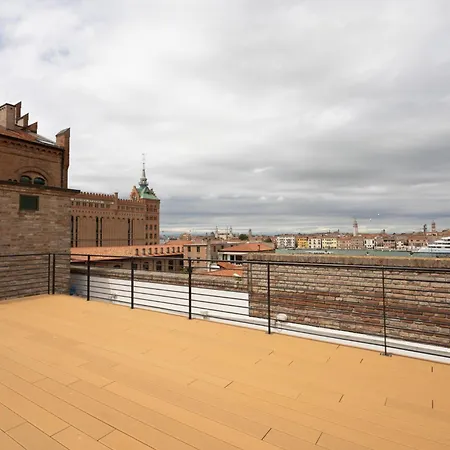 شقة Penthouse - Loft With Canal View البندقية