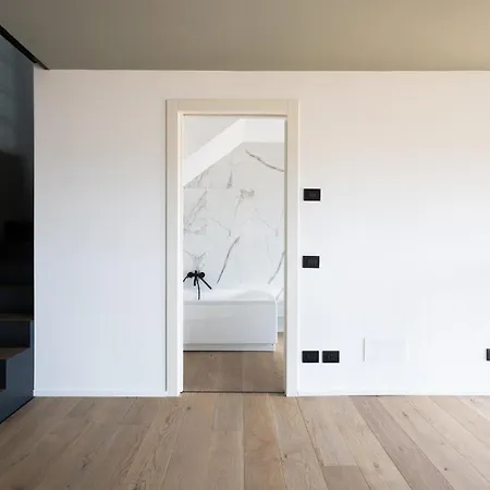 Penthouse - Loft With Canal View 公寓 *